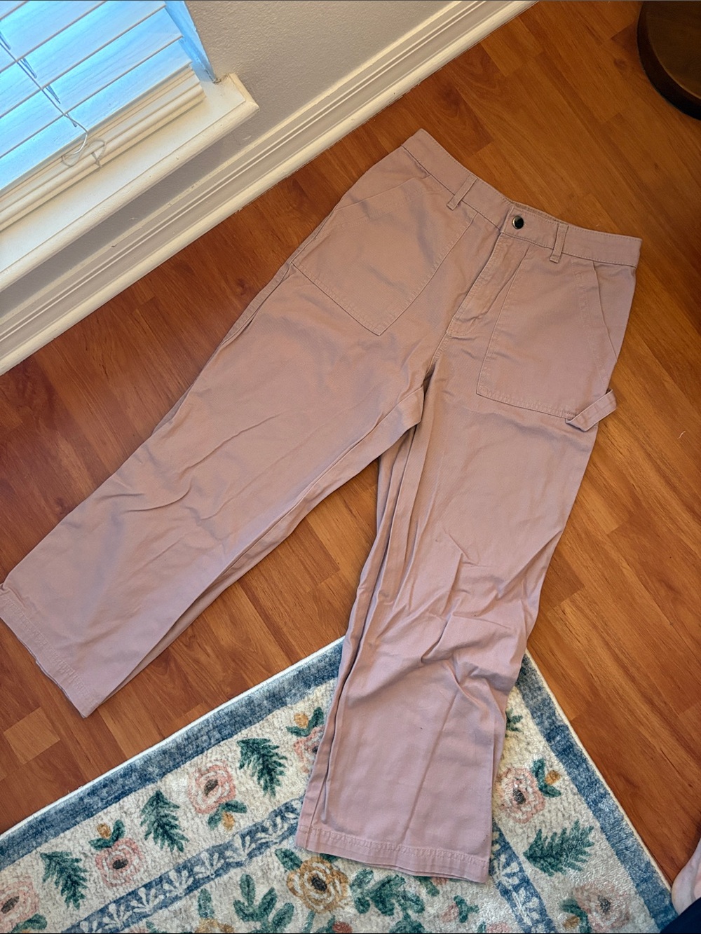 Women’s Straight-Leg Pants in Light Blush